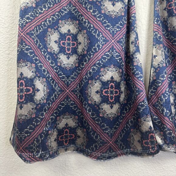 Band Of Gypsies Velvet Floral Mandala Flare Leg Bell Bottom Pants Blue Purple M - Picture 13 of 15